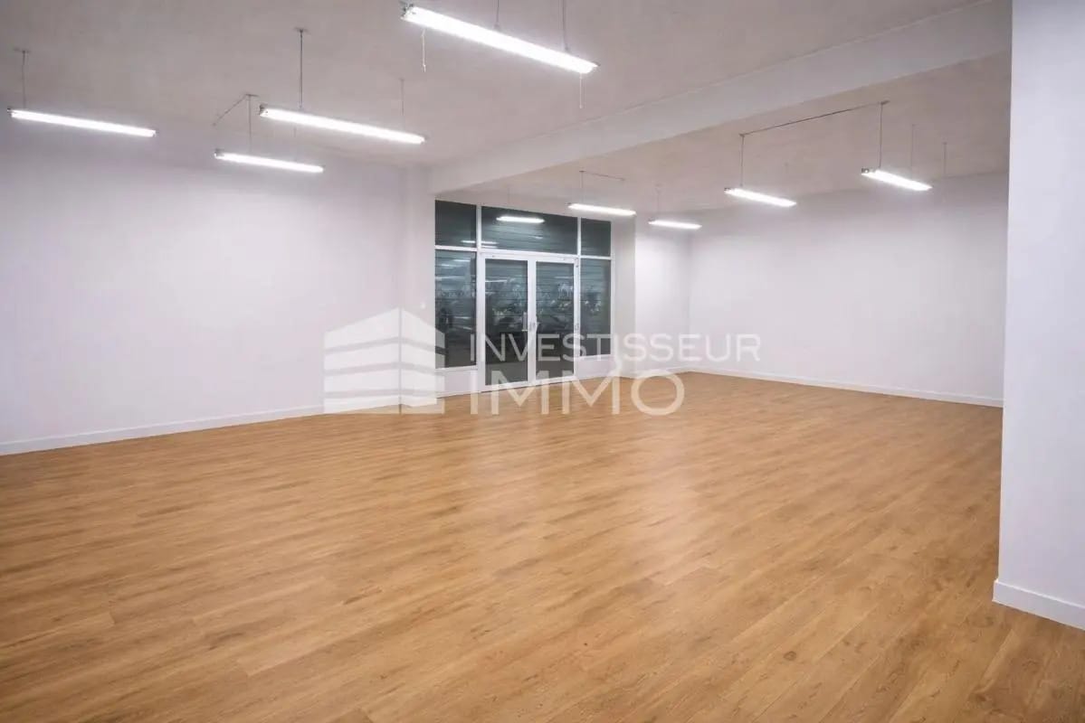 Local commercial dans Argenteuil à louer Photo intérieure– Image 1 sur 5