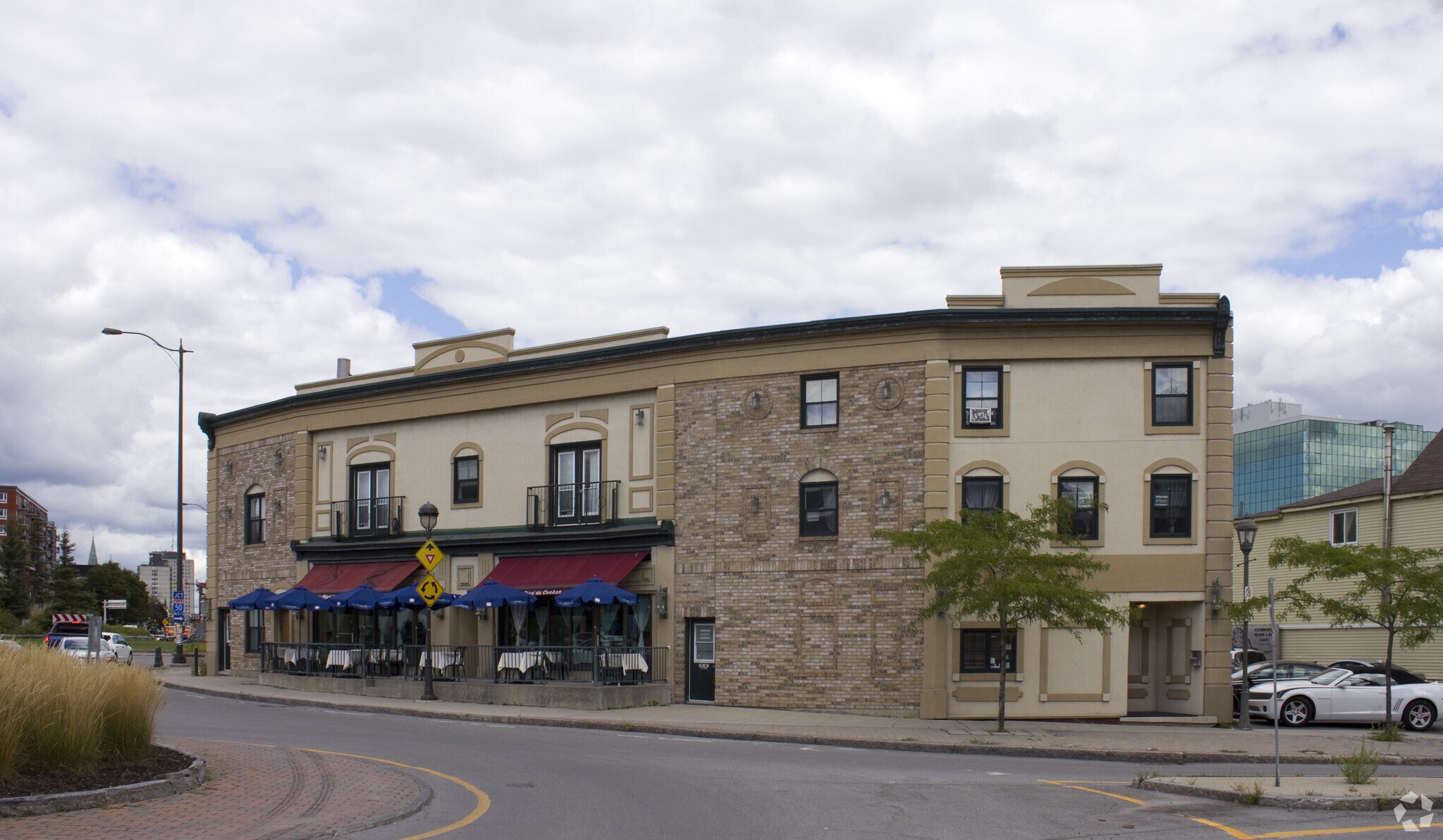 242-248 Rue Montcalm, Gatineau, QC à vendre Photo de l’immeuble– Image 1 sur 11
