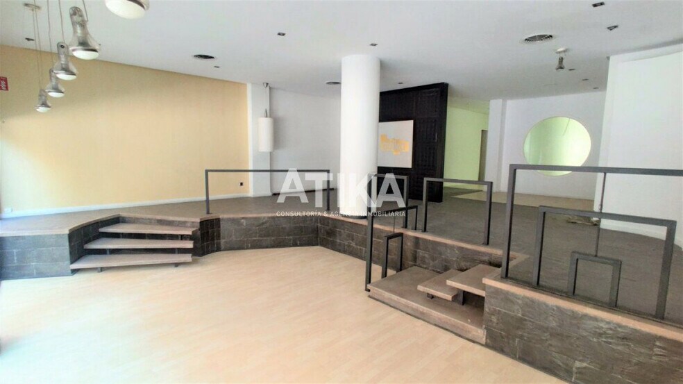 Local commercial dans Ontinyent à vendre - Photo de l’immeuble – Image 2 sur 21