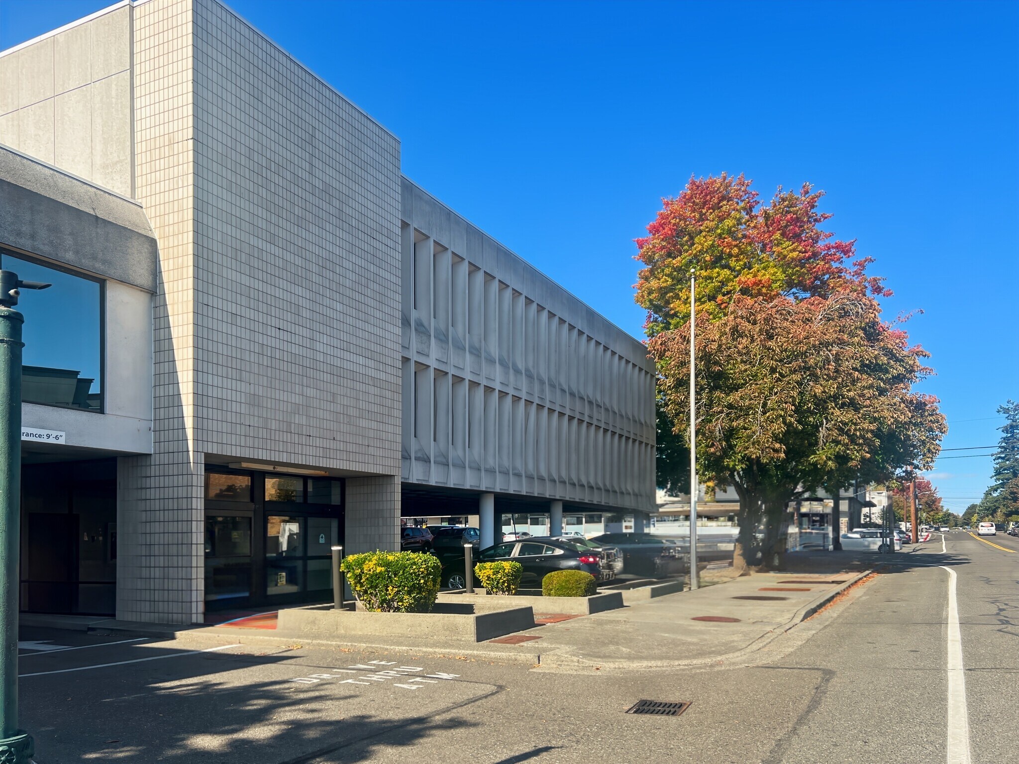 15111 8th Ave SW, Burien, WA à louer Photo de l’immeuble– Image 1 sur 15