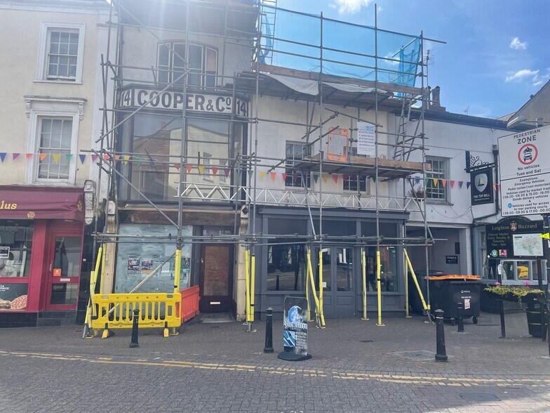 12-14 Market Sq, Leighton Buzzard à louer - Photo de l’immeuble – Image 3 sur 3