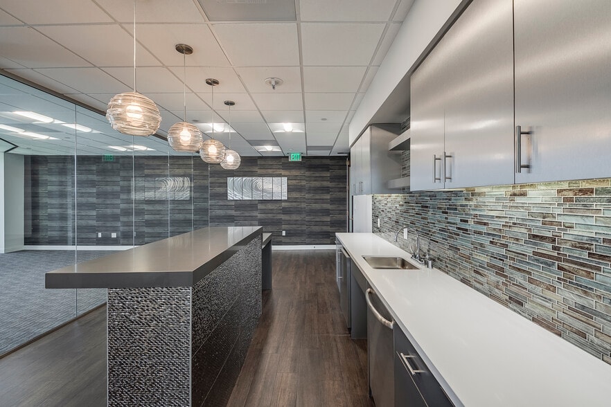 3811 Turtle Creek Blvd, Dallas, TX à louer - Photo intérieure – Image 2 sur 21