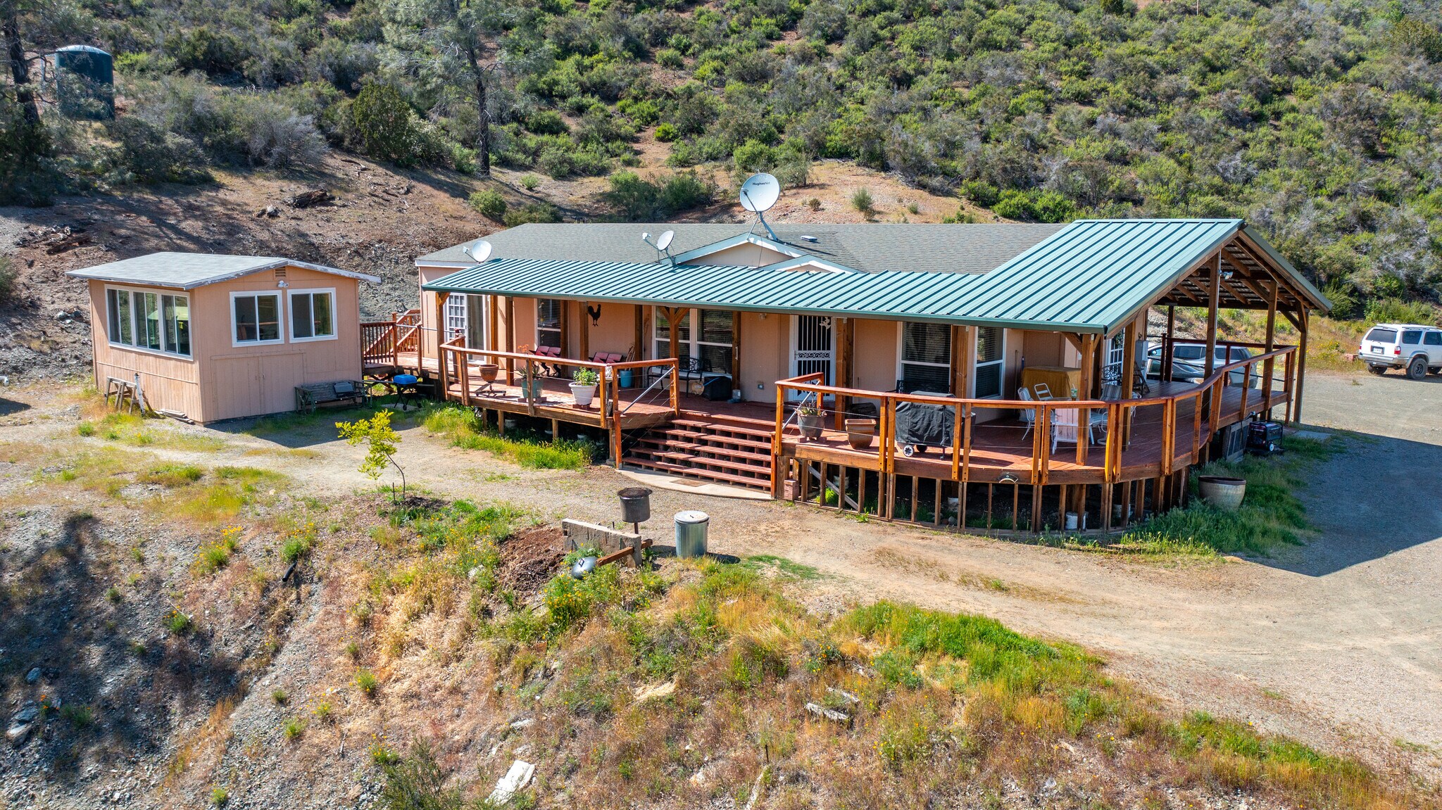 17997 Del Puerto Canyon Rd, Patterson, CA à vendre Photo principale– Image 1 sur 19