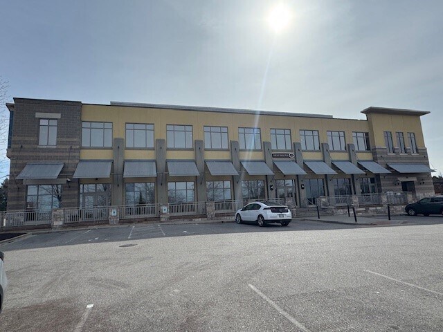 858-876 Jupiter Dr portefeuille de 2 biens à vendre sur LoopNet.fr - Photo de l’immeuble – Image 3 sur 4