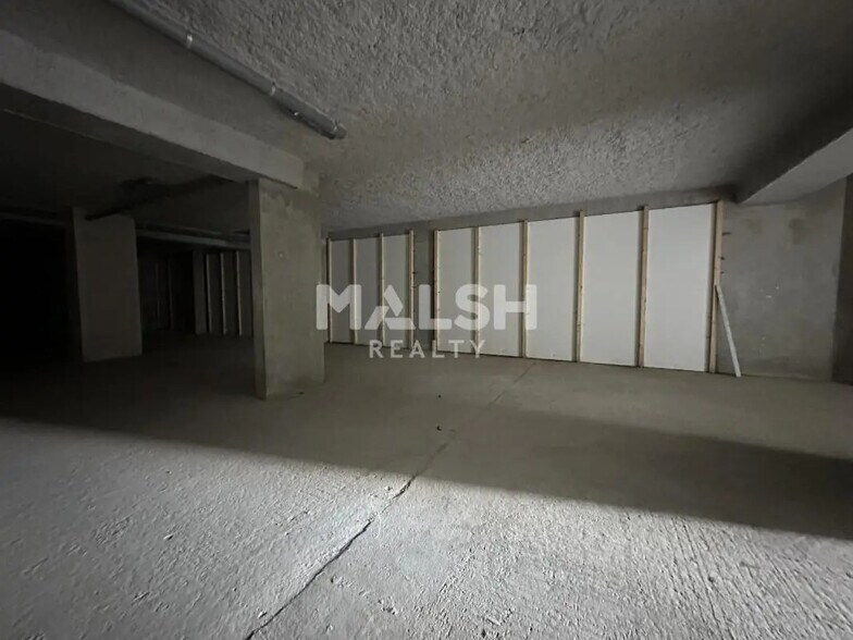 Local commercial dans Villefranche-sur-Saône à louer - Photo de l’immeuble – Image 3 sur 4