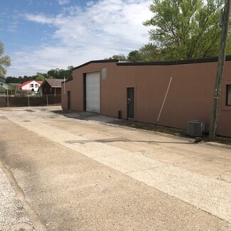 Plus de détails pour 4821 McClung St, Charleston, WV - Industriel/Logistique à louer
