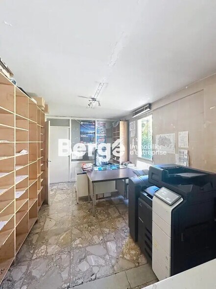 Bureau dans Grasse à vendre - Photo intérieure – Image 3 sur 11