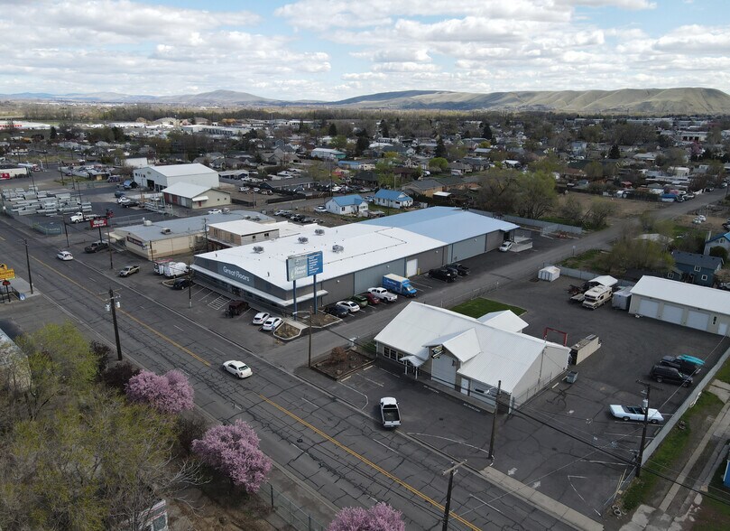 1508 E Nob Hill Blvd, Yakima, WA à vendre - Photo de l’immeuble – Image 3 sur 3