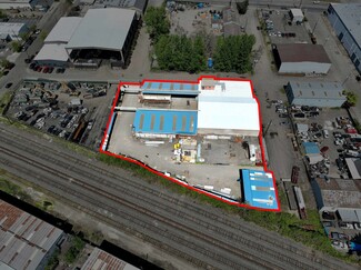 Plus de détails pour 8235 N Kerby Ave, Portland, OR - Industriel/Logistique à vendre