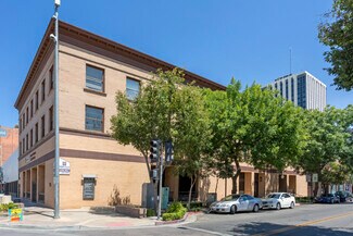 Plus de détails pour 2115 kern St, Fresno, CA - Bureau à louer