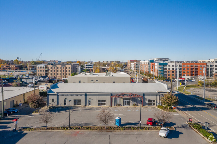 1001 3rd Ave N, Nashville, TN à louer - Photo de l’immeuble – Image 2 sur 5