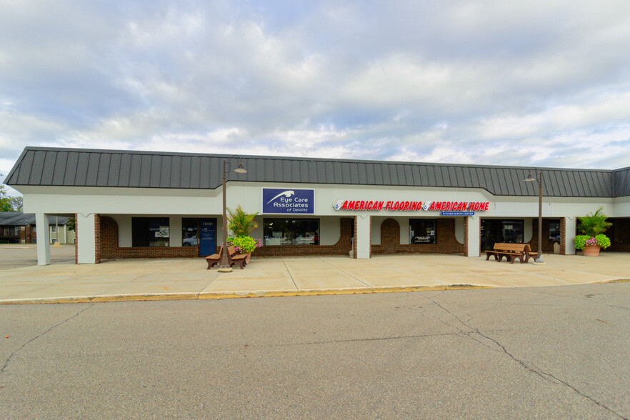 13105-13191 Schavey Rd, Dewitt, MI à louer - Photo de l’immeuble – Image 2 sur 16