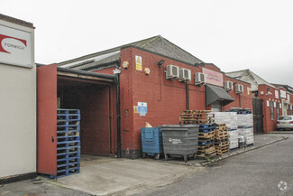 Plus de détails pour Cobbold Rd, Londres - Industriel/Logistique à vendre
