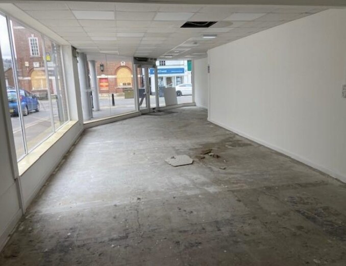 180 High St, Dorking à louer - Photo intérieure – Image 2 sur 3