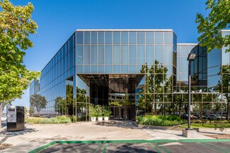 Plus de détails pour 19600 Fairchild, Irvine, CA - Bureau à louer