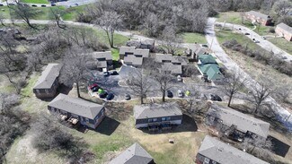 Plus de détails pour 8605-8627 Countryshire ln, Kansas City, MO - Logement à vendre