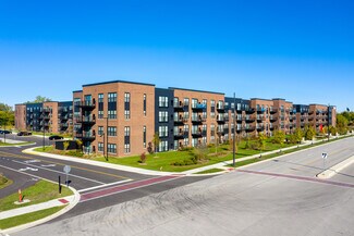 Plus de détails pour 2200 Progress Pky, Schaumburg, IL - Logement à vendre