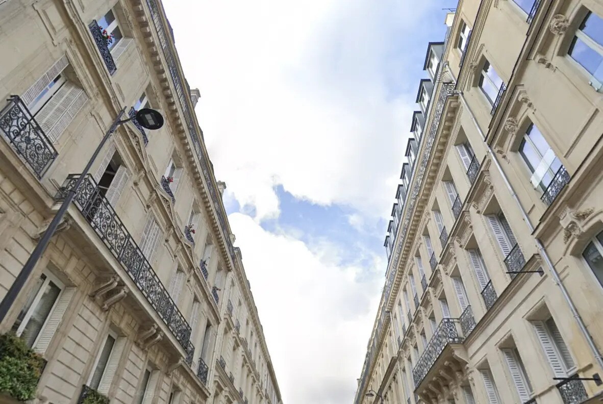 Bureau dans Paris à louer Photo de l’immeuble– Image 1 sur 7