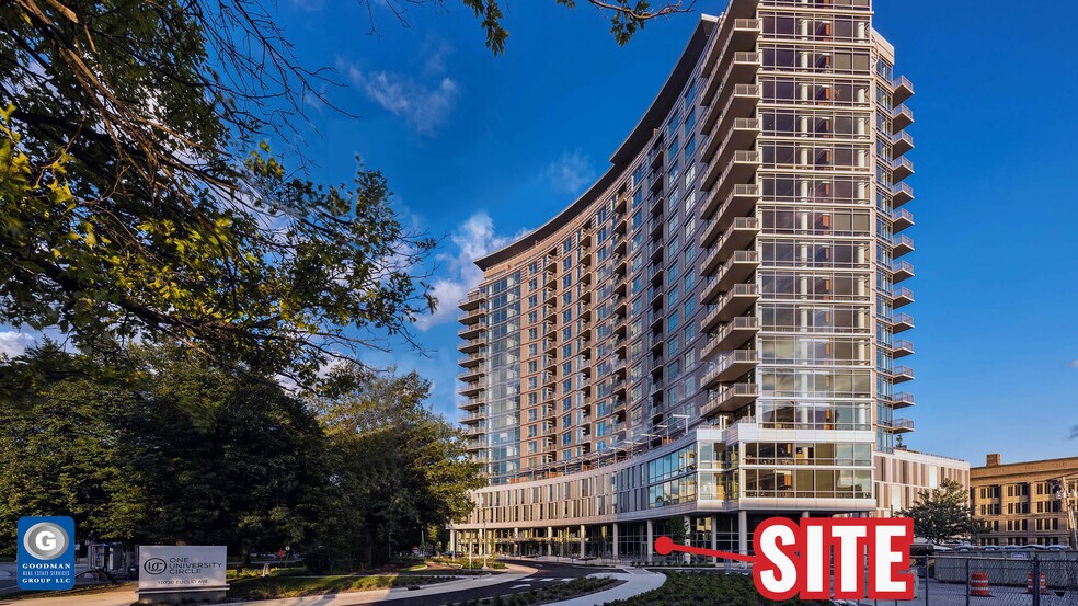 10730 Euclid Ave, Cleveland, OH à louer - Photo de l’immeuble – Image 1 sur 7