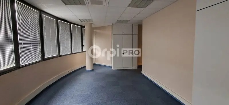 Bureau dans Pau à louer - Photo intérieure – Image 3 sur 8