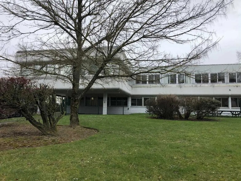 25 Avenue Du Bois De La Pie, Tremblay-en-France à louer - Photo de l’immeuble – Image 3 sur 17