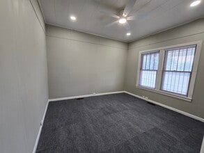 325 Winslow St, Fayetteville, NC à louer Photo intérieure– Image 1 sur 2