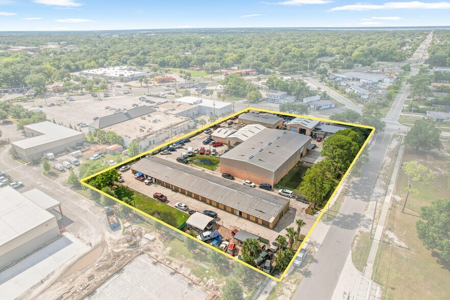 601 W 27th St, Sanford, FL à vendre - Photo de l’immeuble – Image 2 sur 11