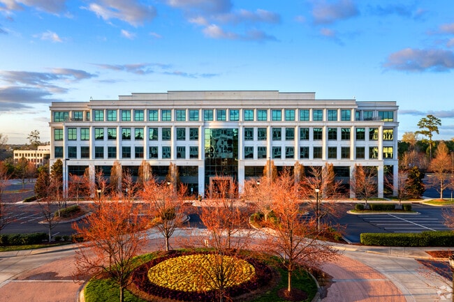 Plus de détails pour 8041 Arco Corporate Dr, Raleigh, NC - Bureau à louer