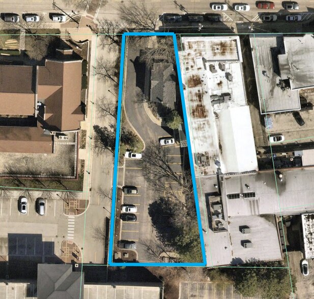 121 W Church St, Libertyville, IL à vendre - Photo principale – Image 1 sur 1