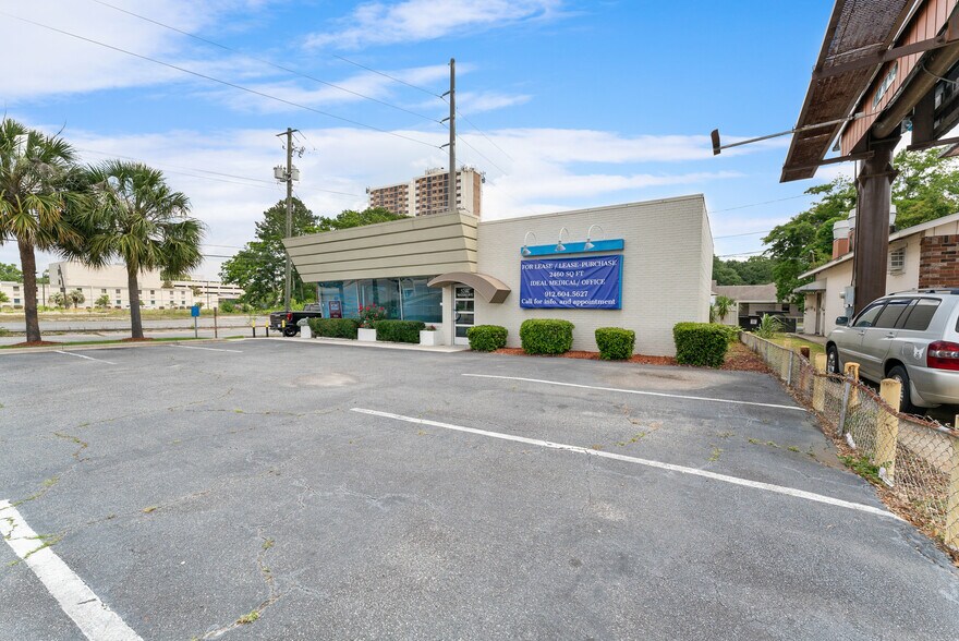 5202 Waters Ave, Savannah, GA à louer - Photo de l’immeuble – Image 2 sur 31