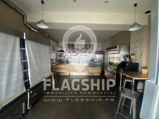 Plus de détails pour Local commercial à louer