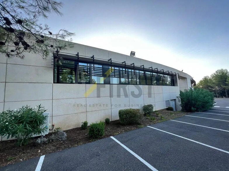 Bureau dans SOPHIA ANTIPOLIS à louer - Photo de l’immeuble – Image 2 sur 9