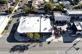 4000-4004 W Burbank Blvd, Burbank, CA - Vue aérienne  vue de carte - Image1