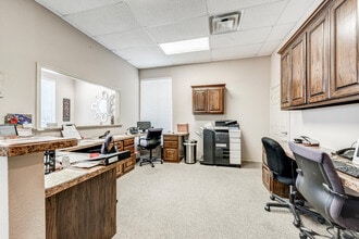 1834-1836 Keller Pky, Keller, TX à louer Photo intérieure– Image 2 sur 5