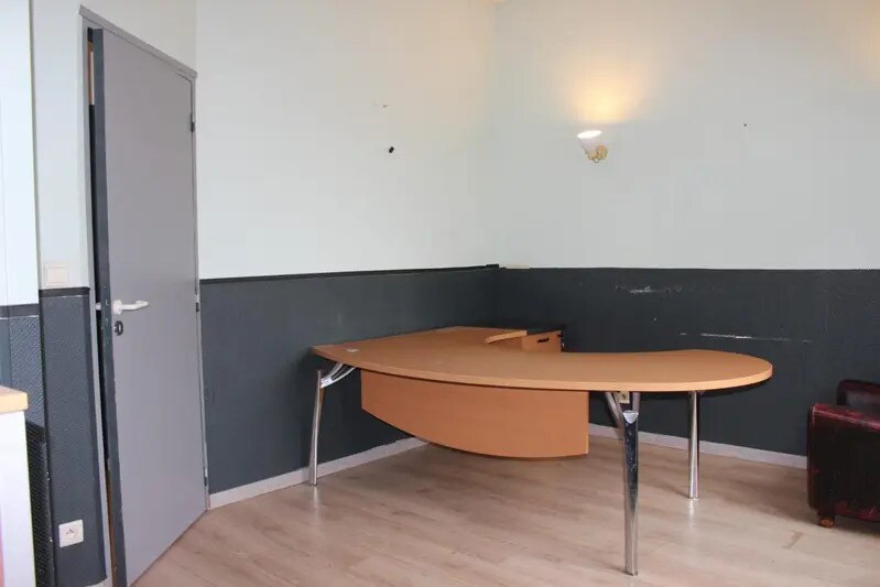 Local d'activités dans Pau à vendre - Photo intérieure – Image 2 sur 6