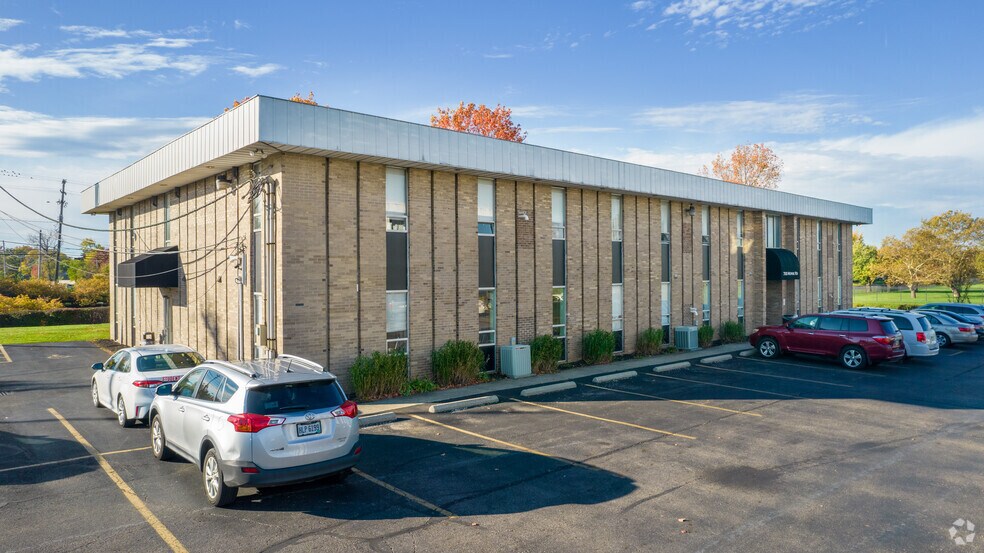 700 Morse Rd, Columbus, OH à louer - Photo principale – Image 1 sur 8