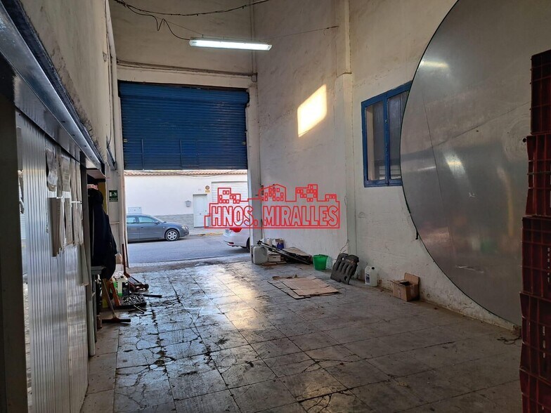 Industriel/Logistique dans Monforte del Cid, Alicante à vendre - Photo intérieure – Image 1 sur 22