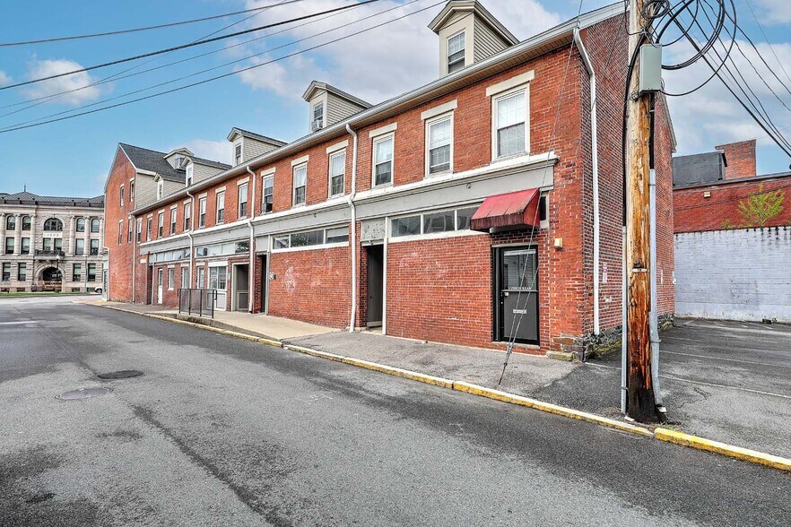 2 Union St, Taunton, MA à louer - Photo de l’immeuble – Image 2 sur 9