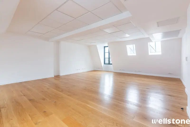 2-6 Rue Neuve Saint-Pierre, Paris à louer - Photo de l’immeuble – Image 2 sur 11