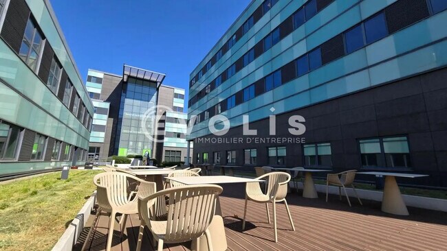 Plus de détails pour 56-58 Avenue Jean Jaurès, Colombes - Bureau à louer