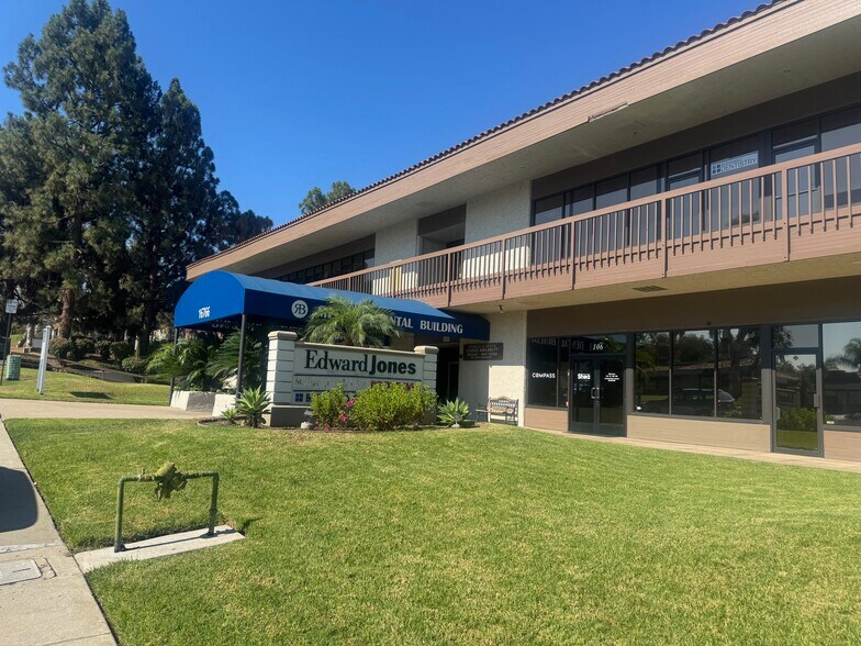 16766 Bernardo Center Dr, San Diego, CA à vendre - Photo de l’immeuble – Image 3 sur 37