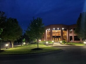 175 Sullys Trl, Pittsford, NY à louer Photo intérieure– Image 2 sur 5