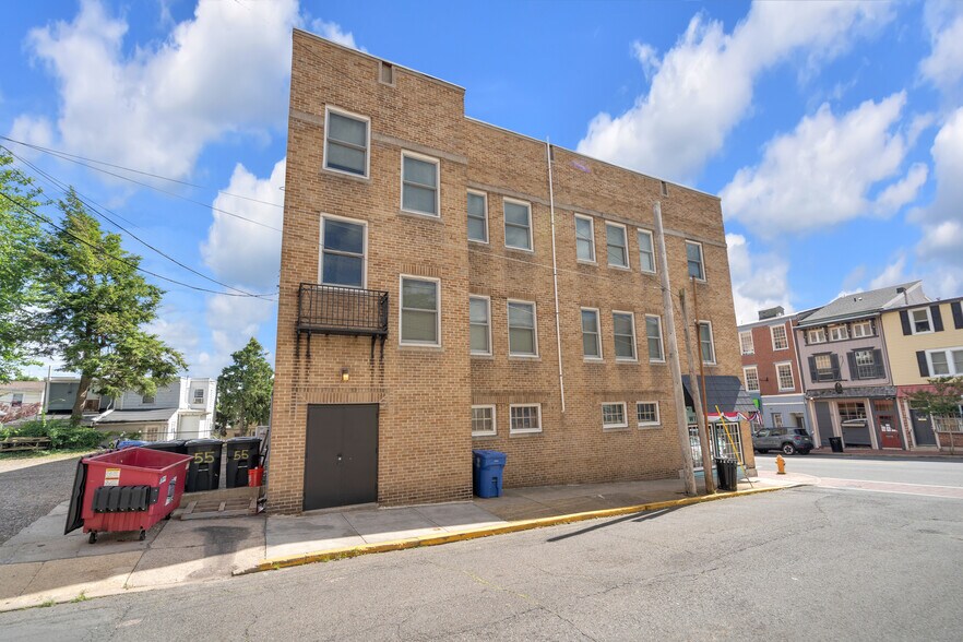 55-61 High St, Mount Holly, NJ à vendre - Photo de l’immeuble – Image 2 sur 14