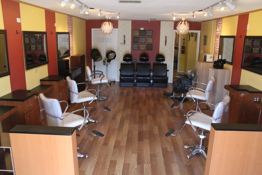 5507 Winchester Rd, Memphis, TN à louer - Photo de l’immeuble – Image 3 sur 24