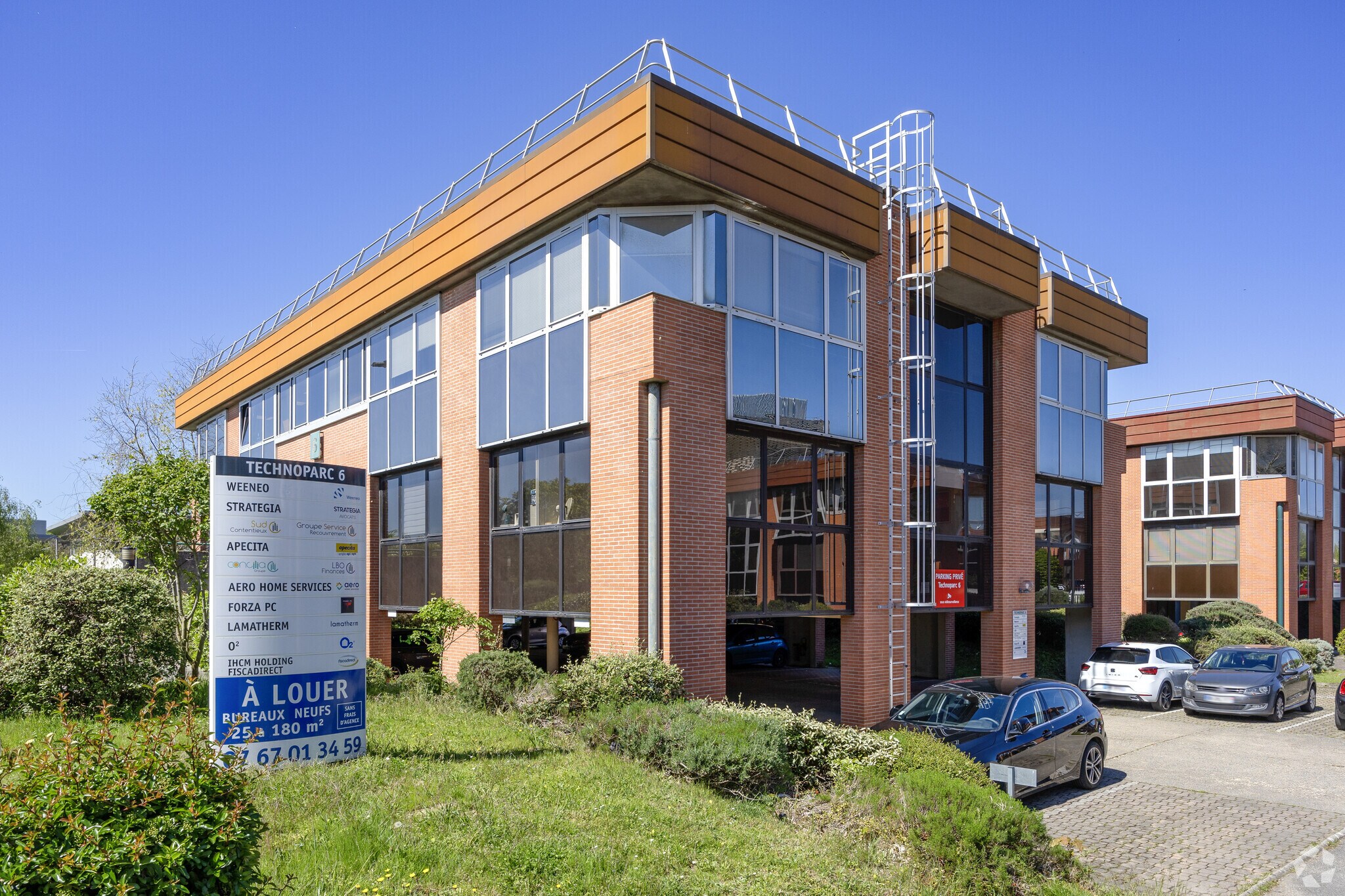 55 Rue Jean Bart, Labège à louer Photo principale– Image 1 sur 11