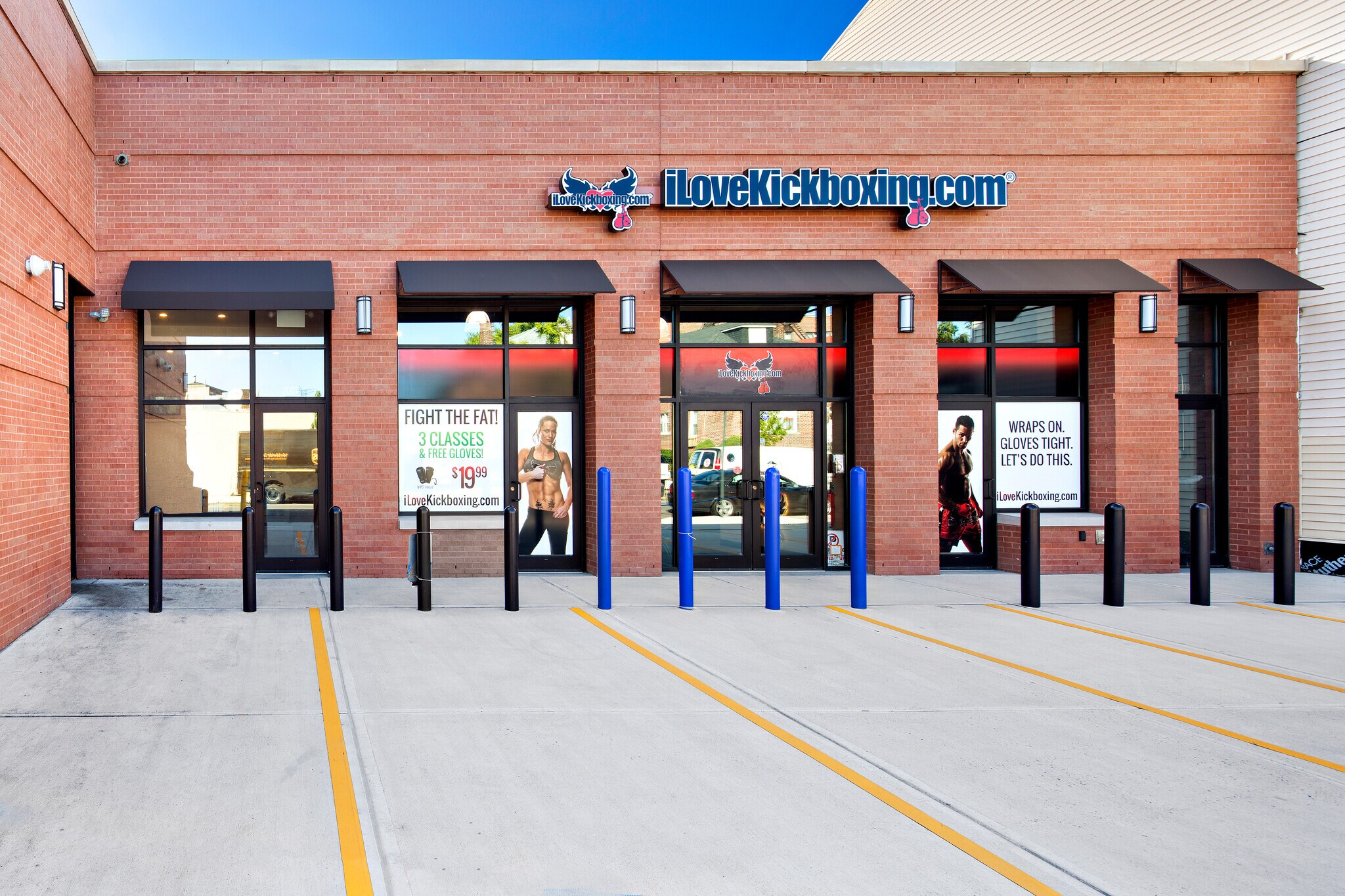 3261-3267 Westchester Ave, Bronx, NY à louer Photo de l’immeuble– Image 1 sur 19