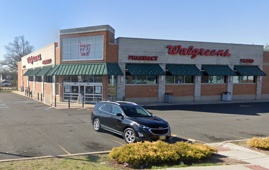 20 W Kings Hwy, Mount Ephraim, NJ à louer - Photo de l’immeuble – Image 2 sur 9
