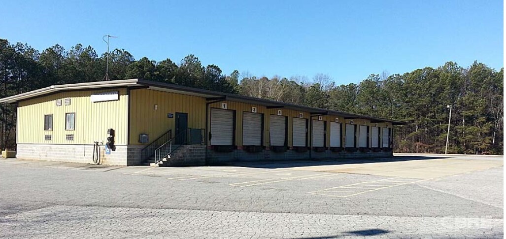 2042 Airport Ct, Marietta, GA à louer Photo principale– Image 1 sur 4