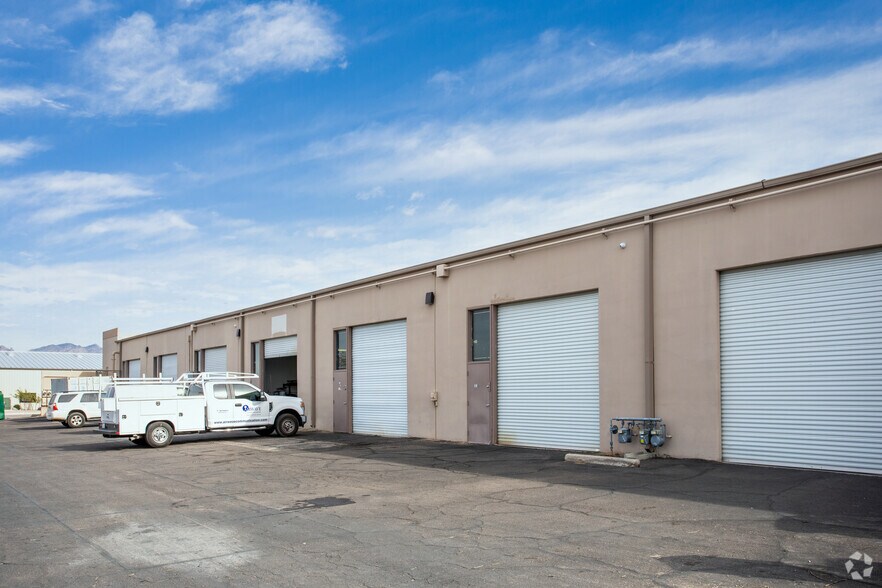 3600 S Palo Verde Rd, Tucson, AZ à louer - Photo de l’immeuble – Image 3 sur 7