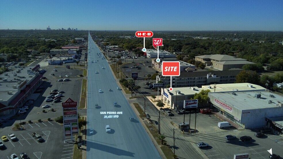 6931 San Pedro Ave, San Antonio, TX à louer - Photo de l’immeuble – Image 2 sur 9